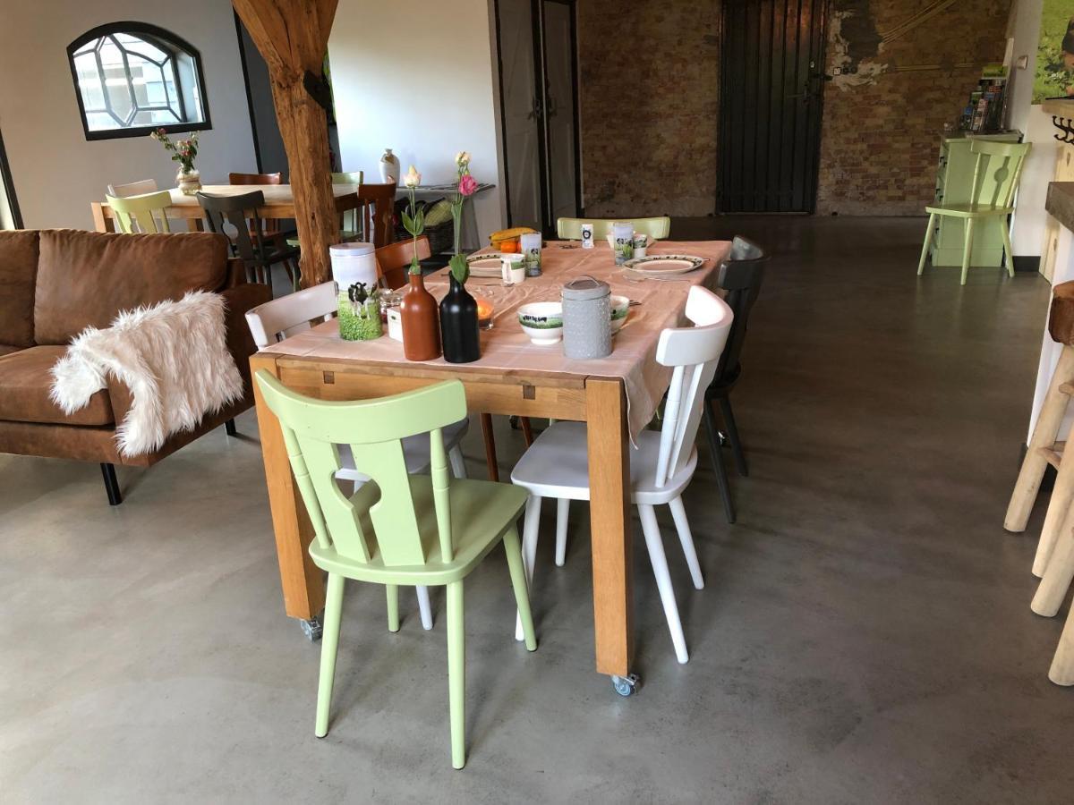 De Hostee Bed and Breakfast Stolwijk Exteriör bild